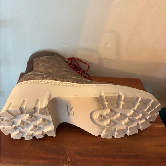 Coach Tan Patterned Boots with Red Laces - Picture 4 of 4